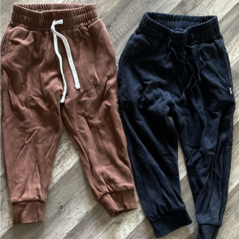 Little and lively fleece lined joggers